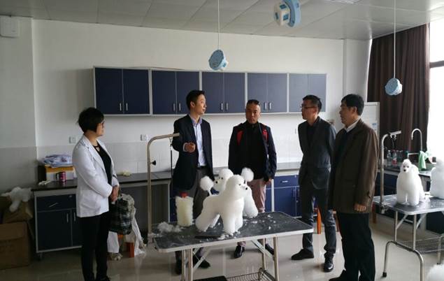 说明: C:\Users\003\Desktop\照片\QQ图片20180323170659.jpg