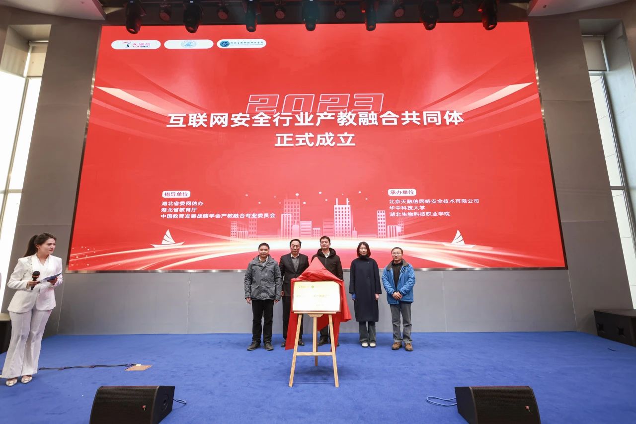 说明: C:\Users\Administrator\Documents\WeChat Files\wxid_evr2ip9tqd8o22\FileStorage\Temp\815f1320f80f79e029459b1c03233095.jpg